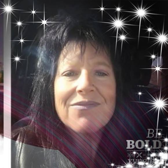 Meet your Posher, Corrine - Picture 1 of 1